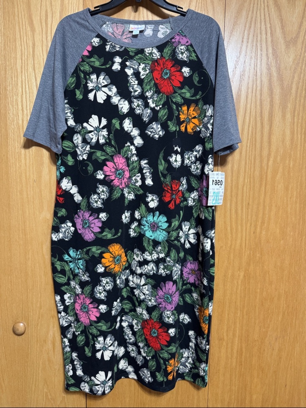 LuLaRoe Julia Floral Raglan Dress in Black, Gray, Green, Pink and White